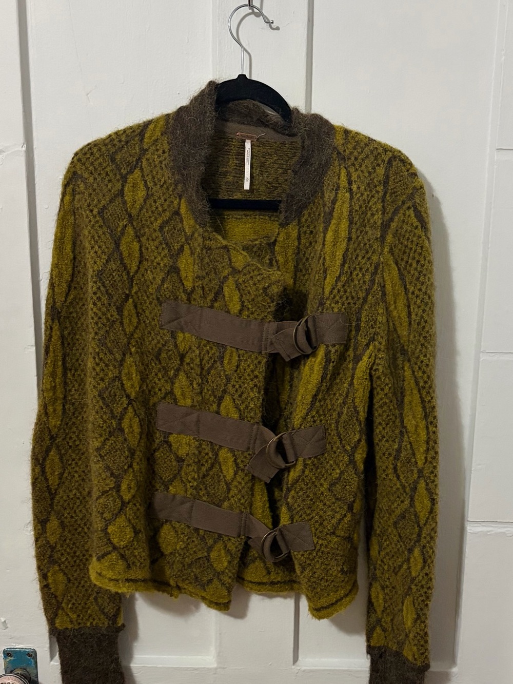 Free People Women's Wool Alpaca Blend Moss Green Venom Sweater
Jacket